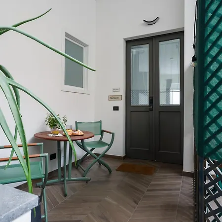 Archihouse * Naples