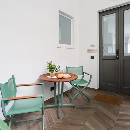 Archihouse Apartment *