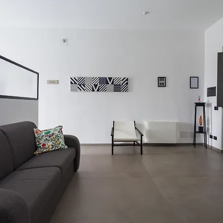 Archihouse *