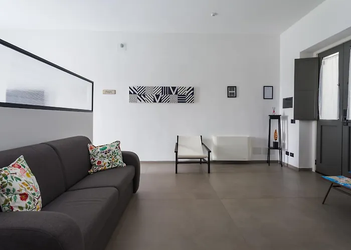 Archihouse *
